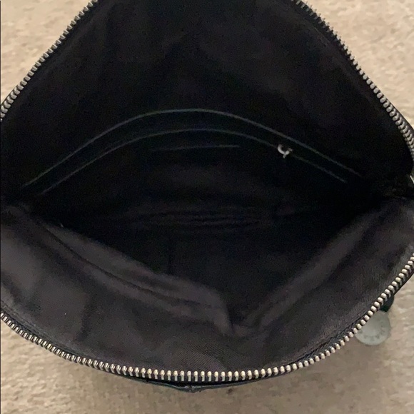 BCBG Maxazria - Picture 3 of 5